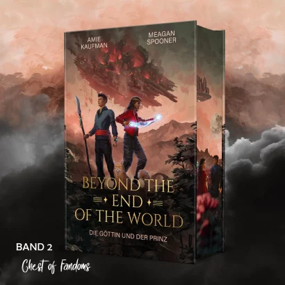 "Beyond the End of the World. Die Göttin und der Prinz" von Amie Kaufman und Meagan Spooner als HC Ausgabe - Band 2 der The Other Side of the Sky-Reihe. 🗺️